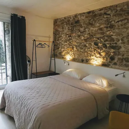 La Bastide Des Muriers