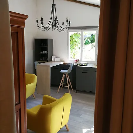 La Bastide Des Muriers 3*