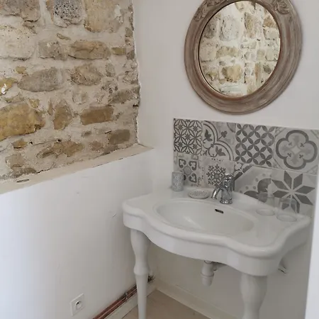 La Bastide Des Muriers Hotel