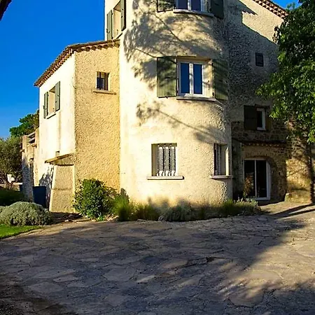 La Bastide Des Mûriers 3* Deaux