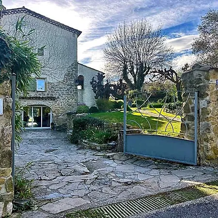La Bastide Des Mûriers