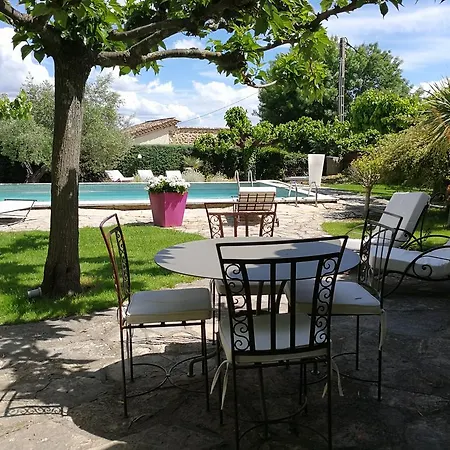 La Bastide Des Muriers Hotel