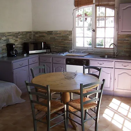 La Bastide Des Muriers